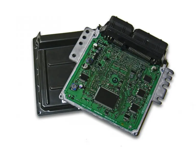 elektronik-beyin-ecu-degisimi-nasil-yapilir-resim